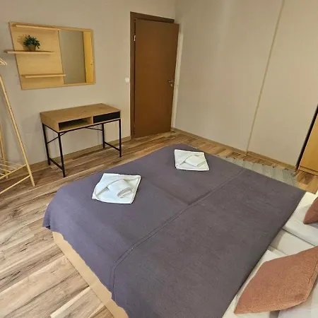 Minkov Apartments, - замъка 2 Apartament