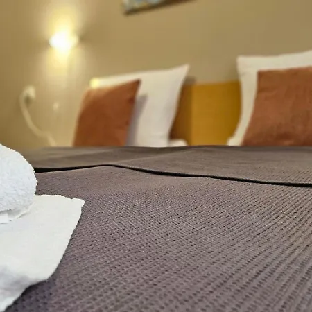 Minkov Apartments, - замъка 2